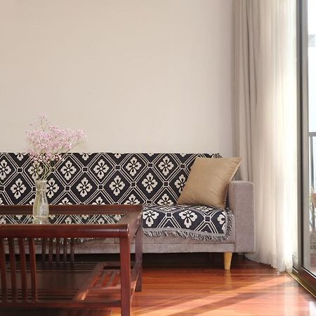 Blissington Apartments & Hotels Ханой Екстериор снимка
