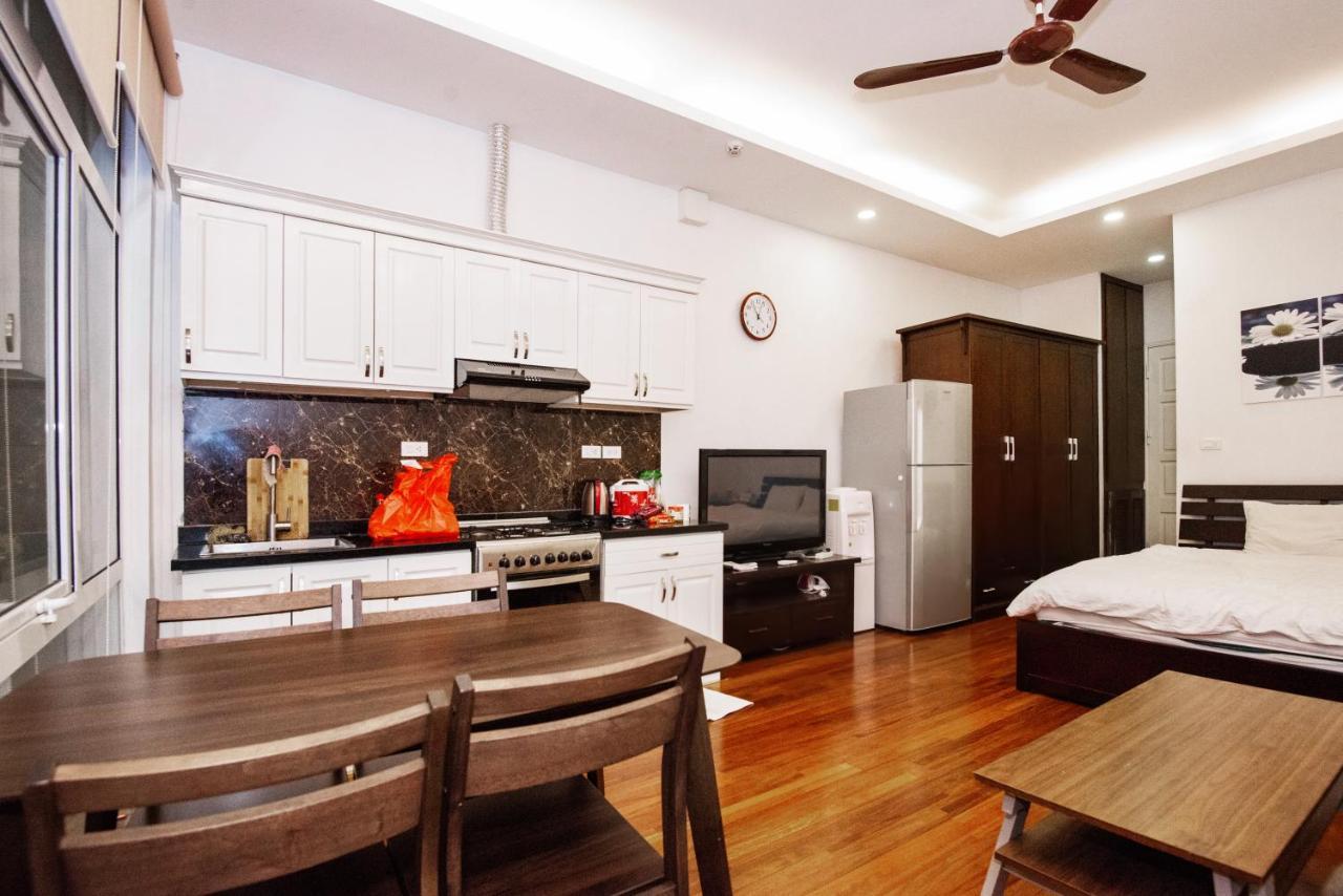 Blissington Apartments & Hotels Ханой Екстериор снимка