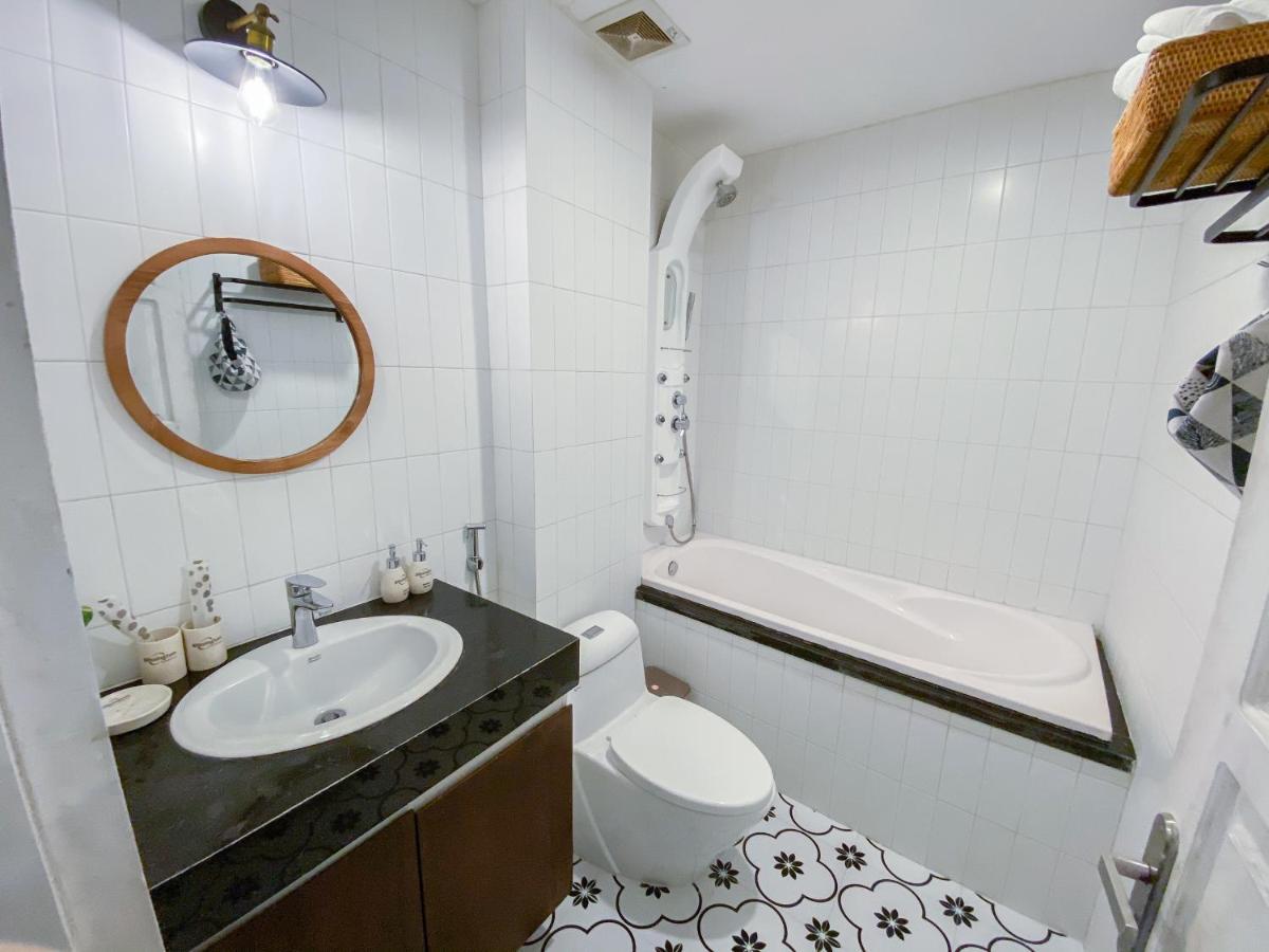 Blissington Apartments & Hotels Ханой Екстериор снимка